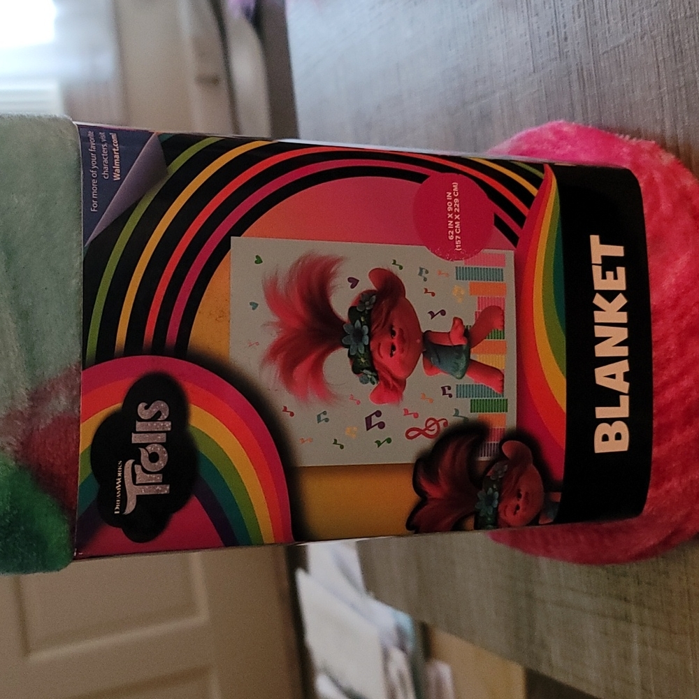 Troll twin/full blanket